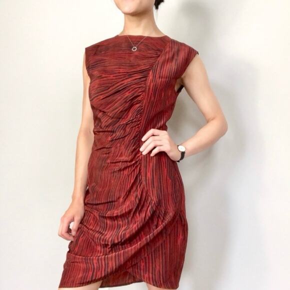 No. 6 Store Red Gathered Ruched Striated Striped 100% Silk Mini Dress 2 M - Picture 2 of 10